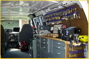 Glenview Lock And Locksmith Glenview, IL 847-462-7240 Glenview Lock And Locksmith Glenview, IL 847-462-7240 - 16-mobile-locksmith-near-me